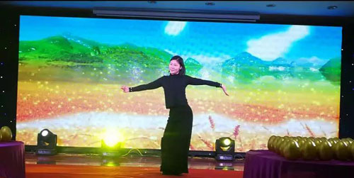 河北日出化工有限公司2018年元旦晚會(huì) 河北日出化工有限公司2018年元旦晚會(huì)